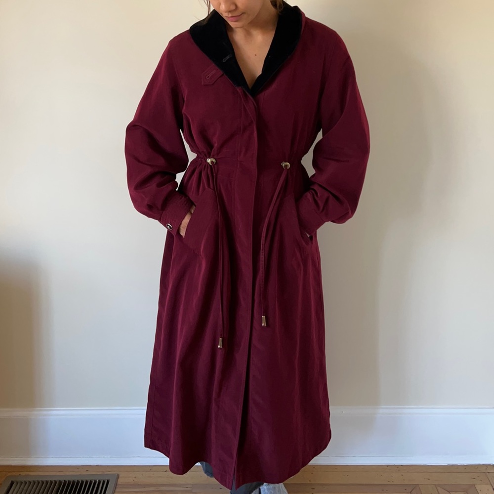 Ellen Tracy Burgundy Trench Coat size 4